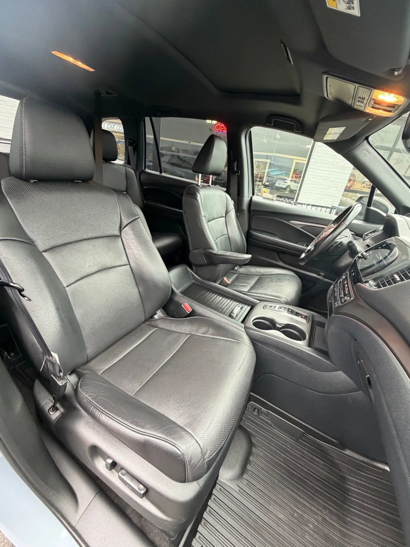 Used 2023 Honda Passport EX-L image 13