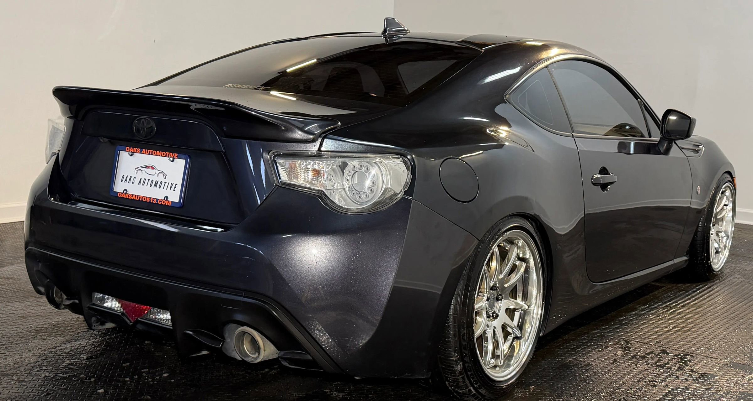Used 2019 Toyota 86 RWD image 5