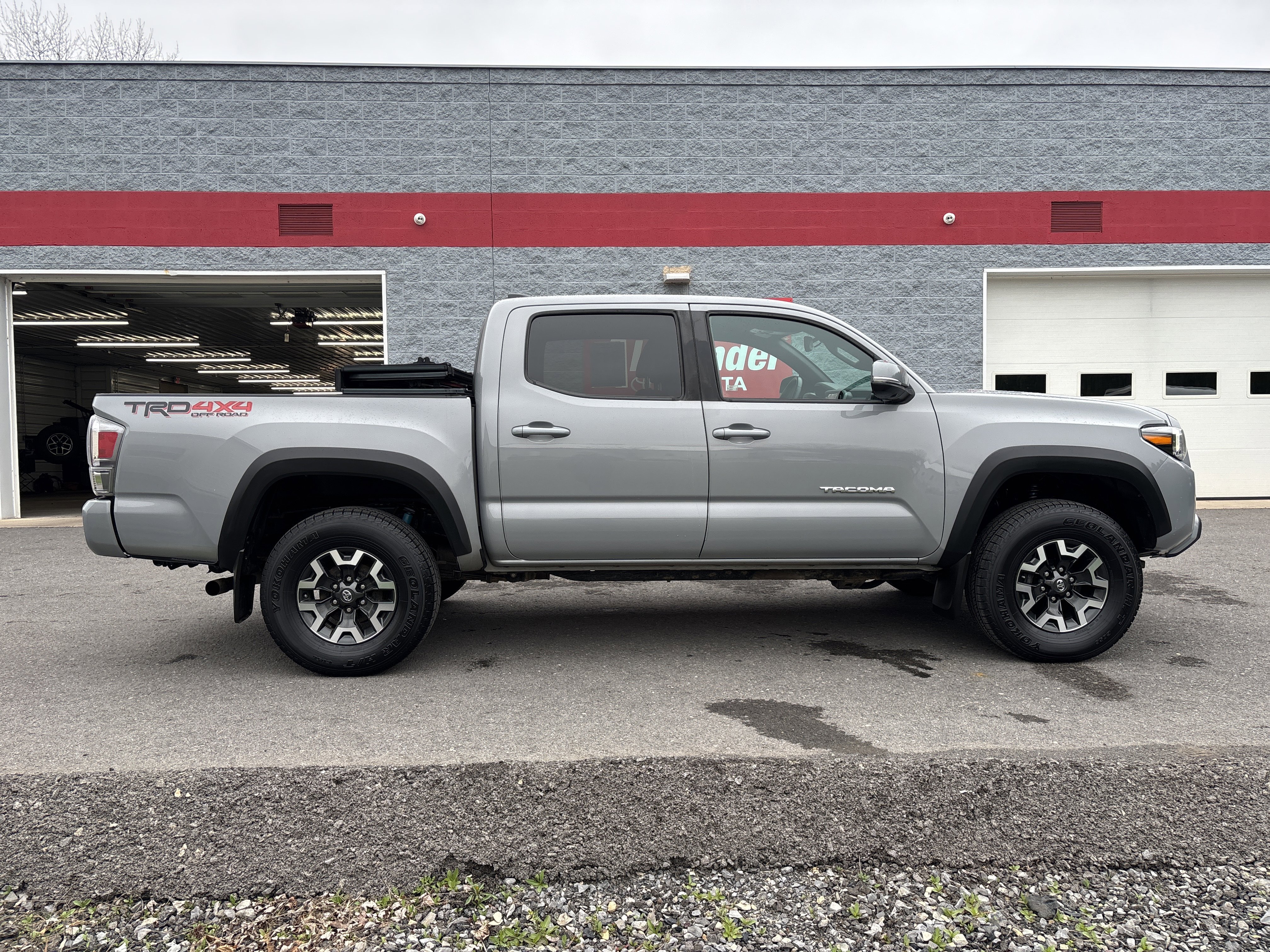 Used 2021 Toyota Tacoma TRD Off-Road w/ TRD Premium Off Road Package video 2