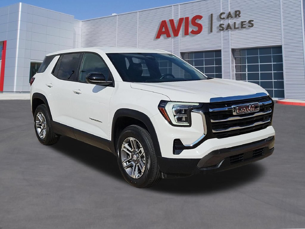 Used 2026 GMC Terrain Elevation FWD image 3
