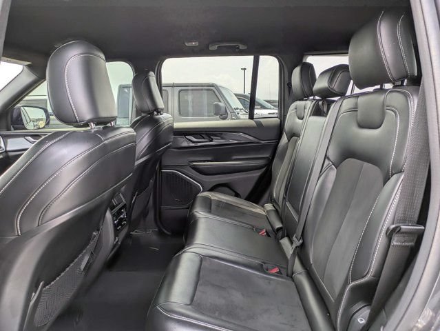 Certified 2022 Jeep Grand Cherokee Altitude RWD image 14