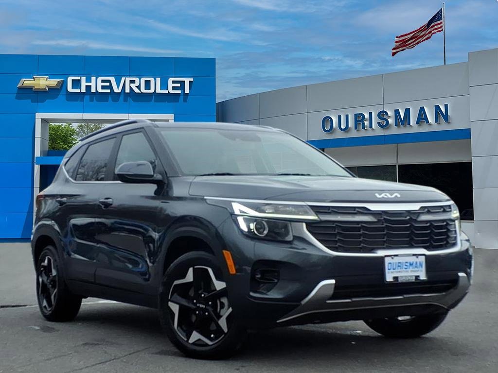 Used 2024 Kia Seltos EX image 1