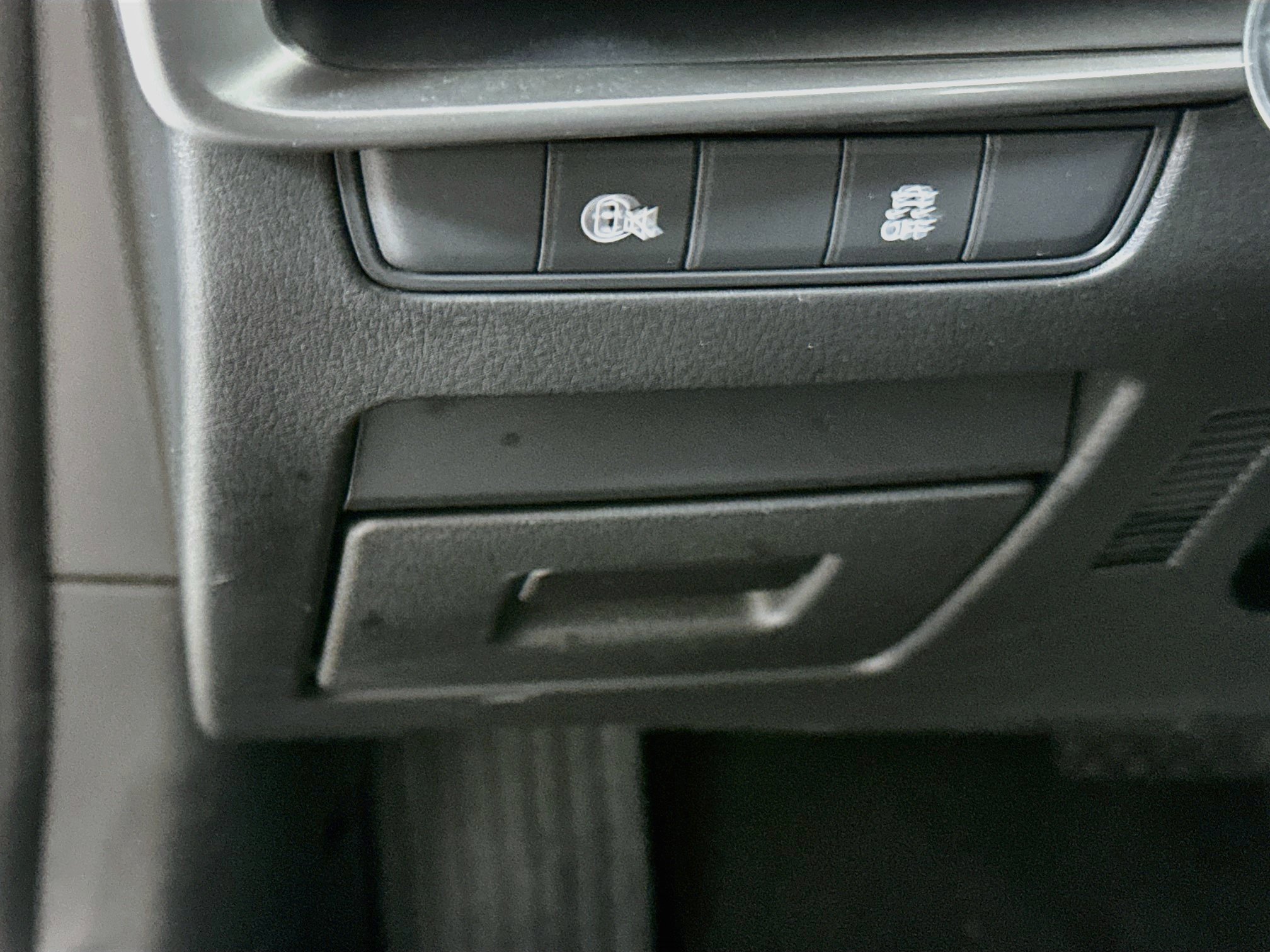 Used 2024 MAZDA MAZDA3 s FWD image 16