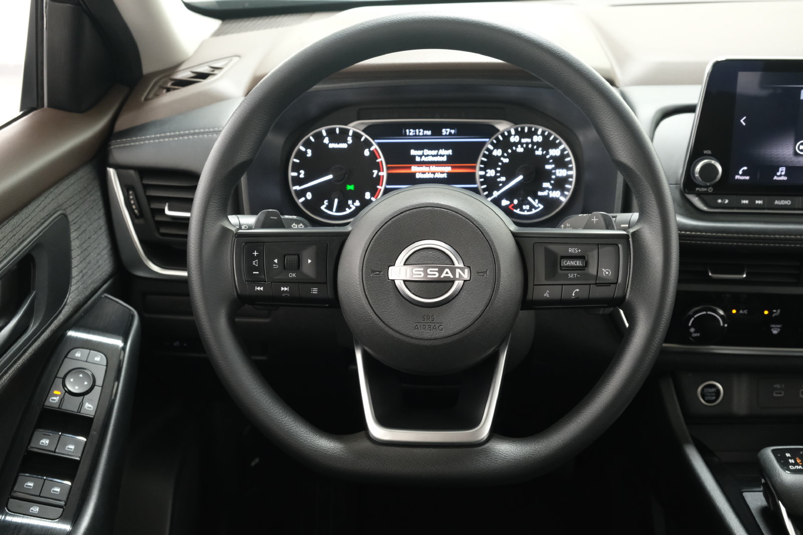 Used 2023 Nissan Rogue S AWD/4WD image 12
