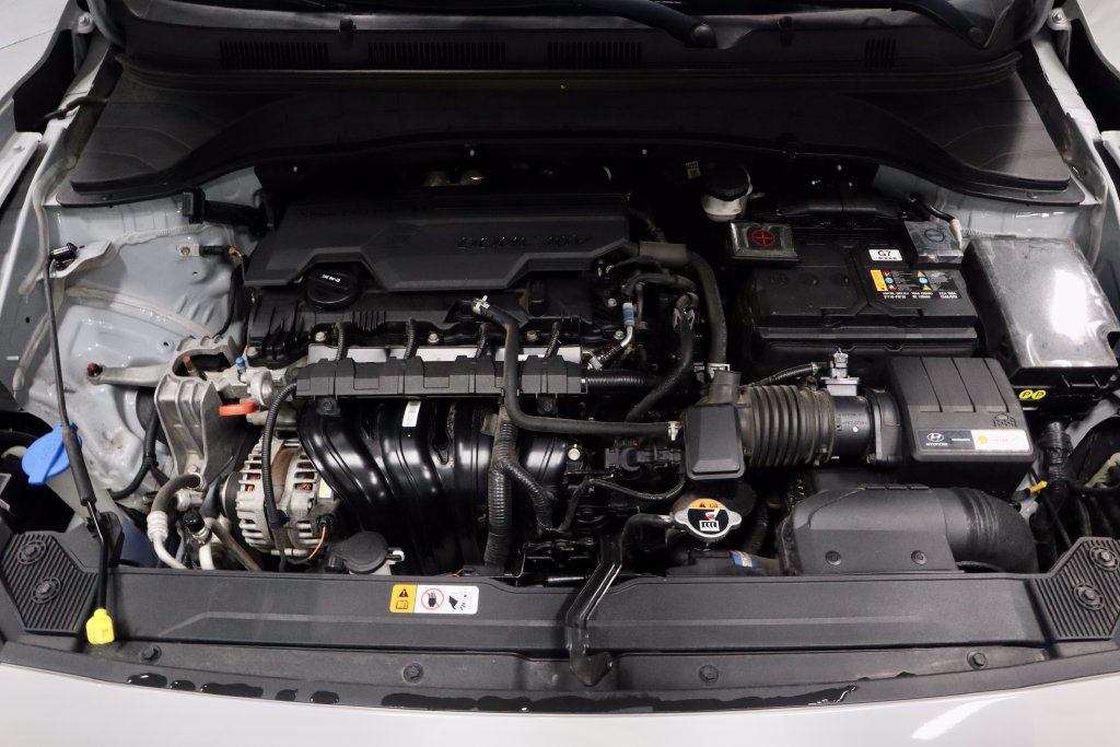 Used 2022 Hyundai Kona SEL FWD image 16