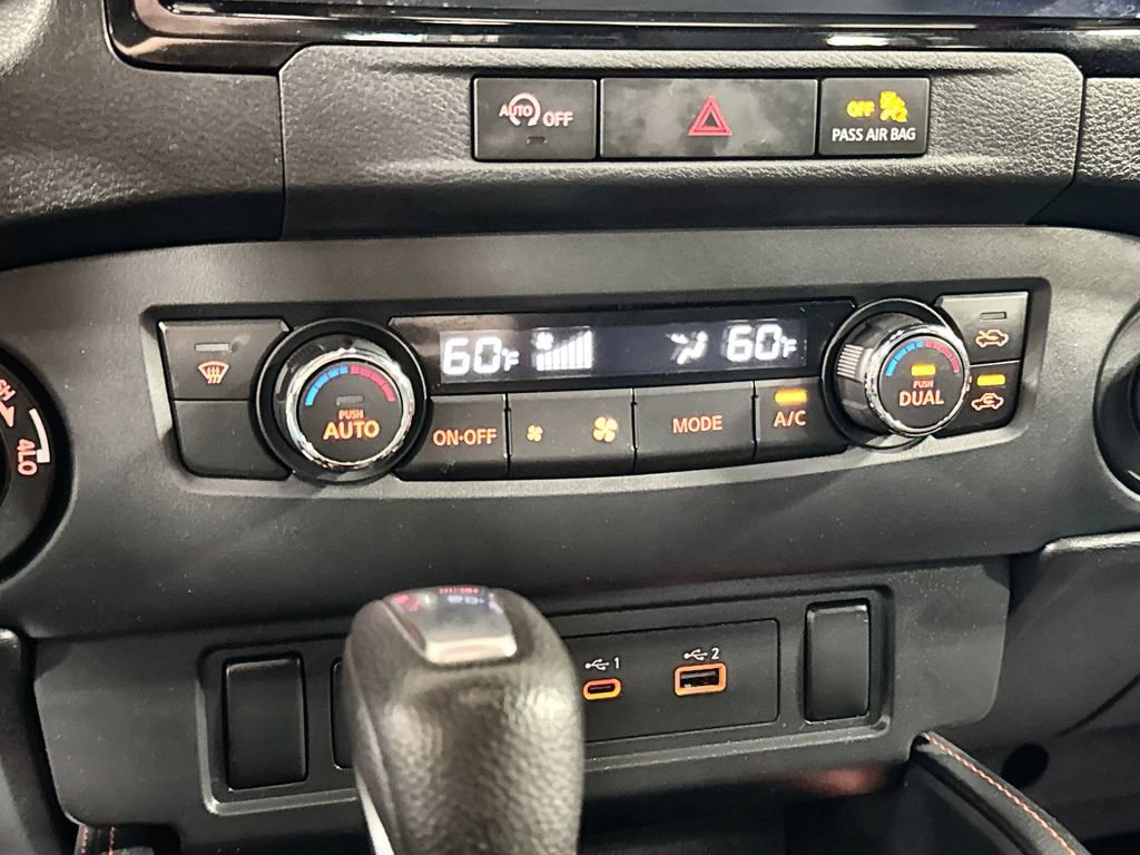 Used 2023 Nissan Frontier PRO-4X w/ Technology Package AWD/4WD image 21