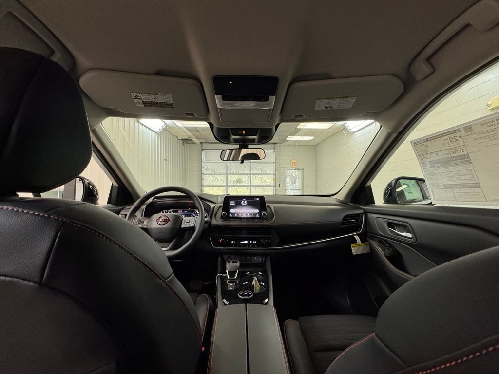 New 2026 Nissan Rogue SV AWD/4WD image 18