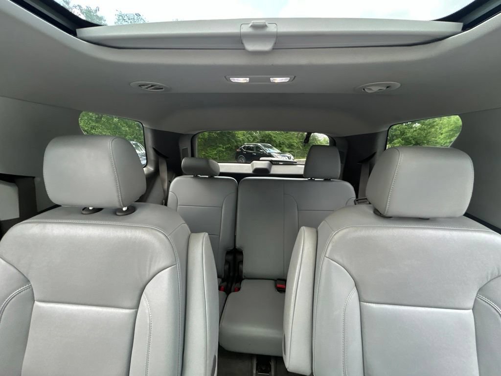 Used 2019 Chevrolet Traverse LT w/ LT Premium Package FWD image 31