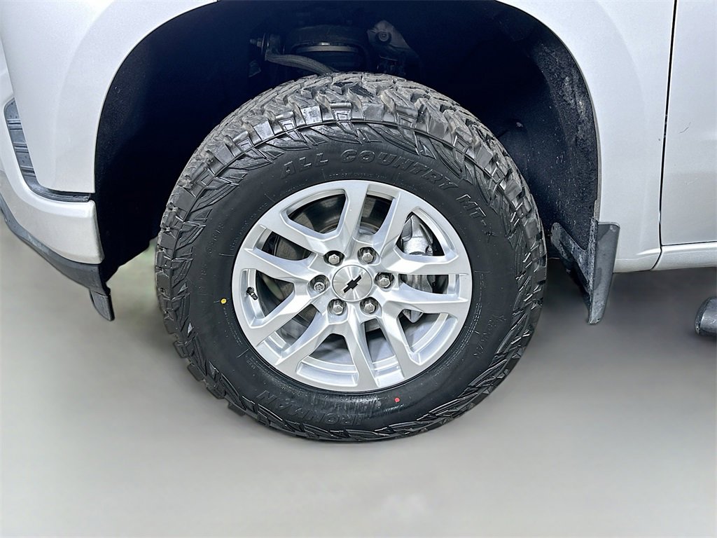 Used 2019 Chevrolet Silverado 1500 RST w/ All-Star Edition image 8