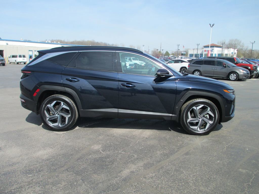 Used 2022 Hyundai Tucson Limited image 2