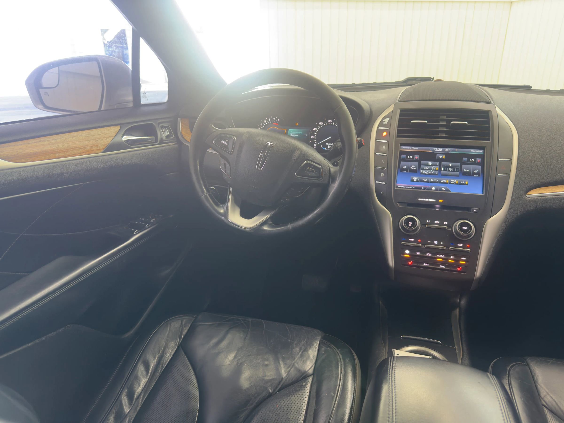 Used 2015 Lincoln MKC FWD w/ Equipment Group 101A Select image 11