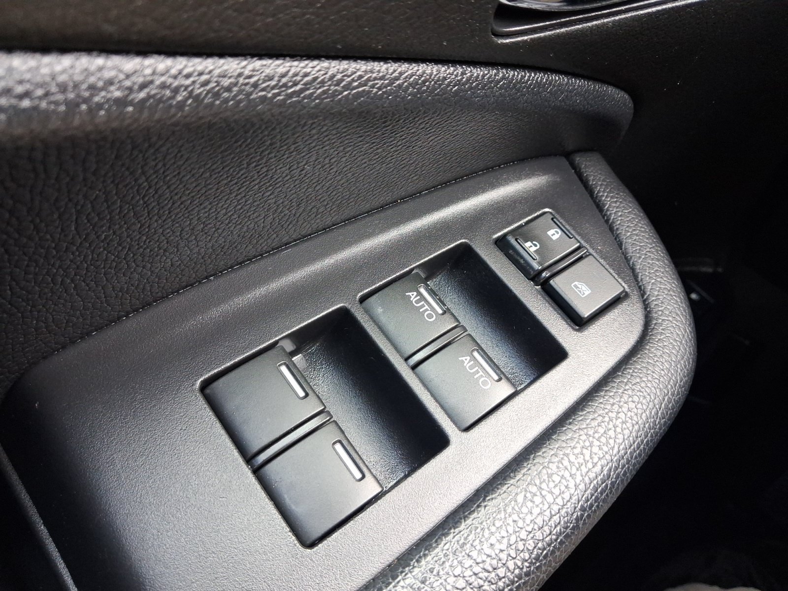 Used 2019 Honda Pilot EX-L image 13