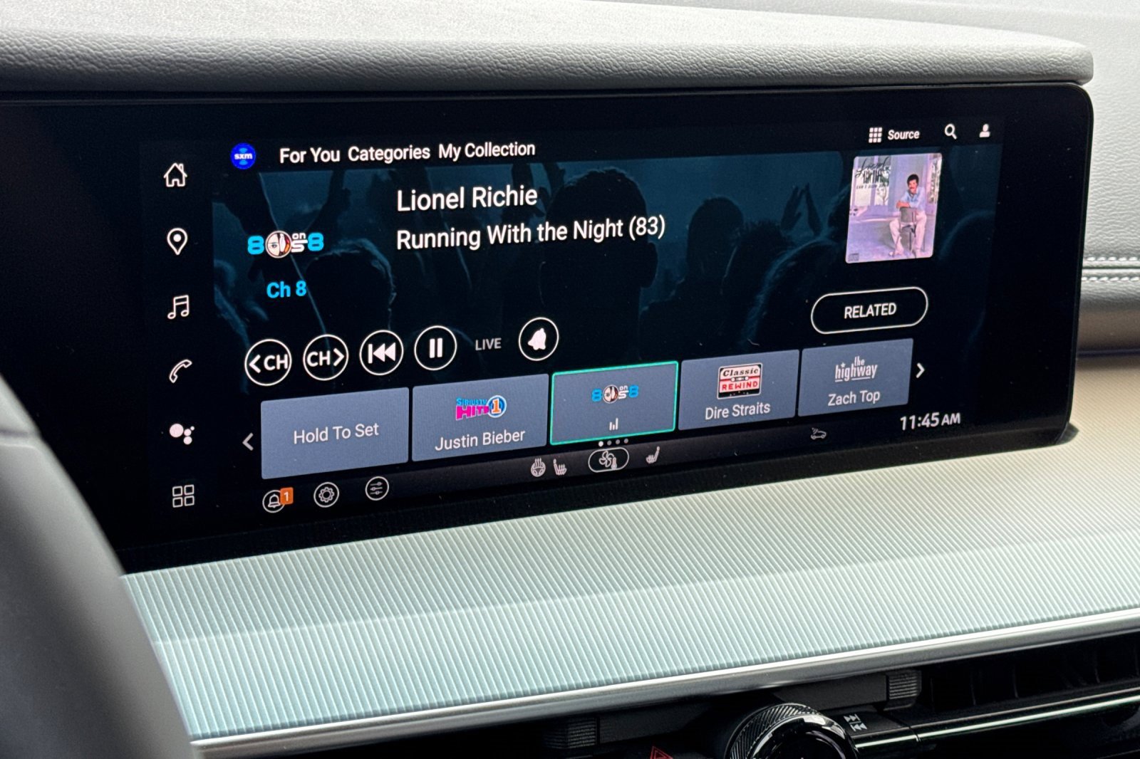 New 2025 Nissan Murano SL image 15