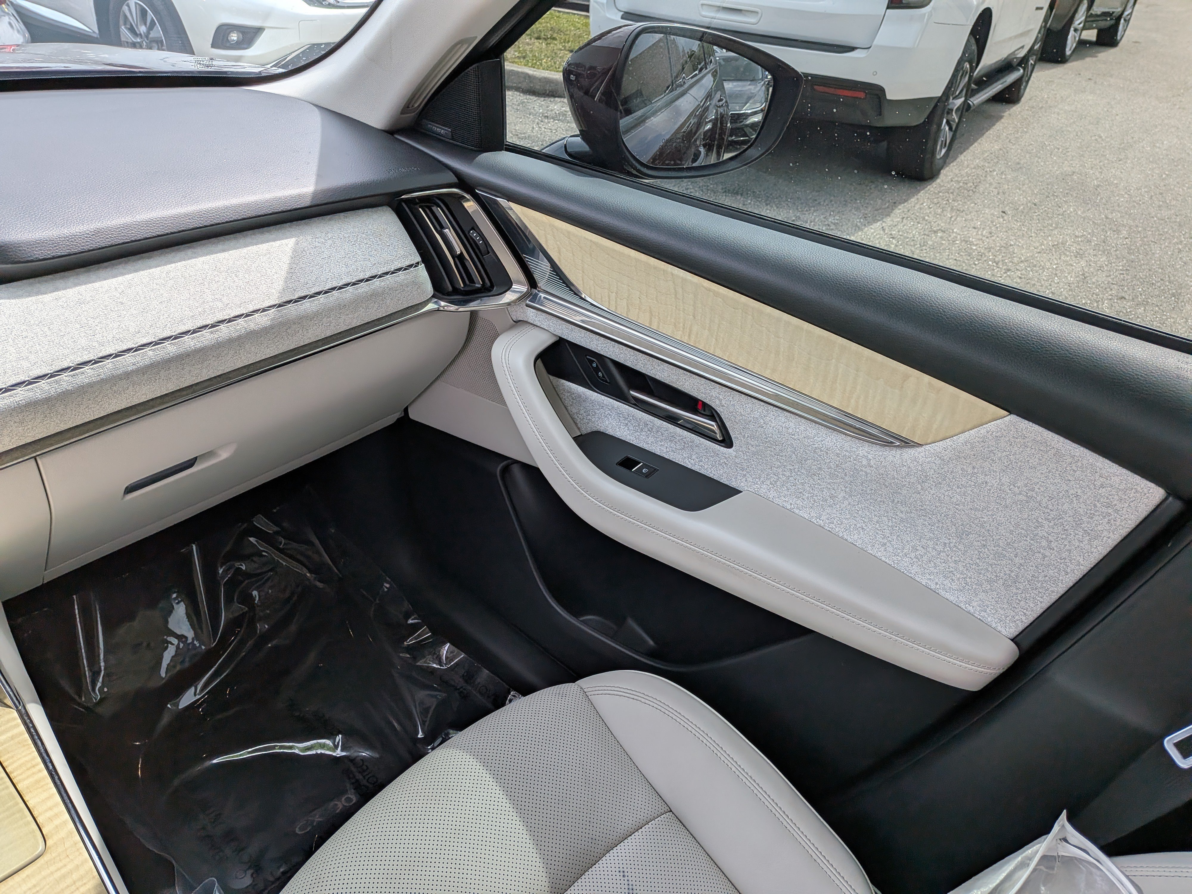 Certified 2024 MAZDA CX-90 3.3 Turbo S w/ Premium Plus AWD/4WD image 19
