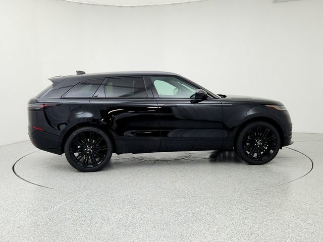 New 2026 Land Rover Range Rover Velar Dynamic SE image 4