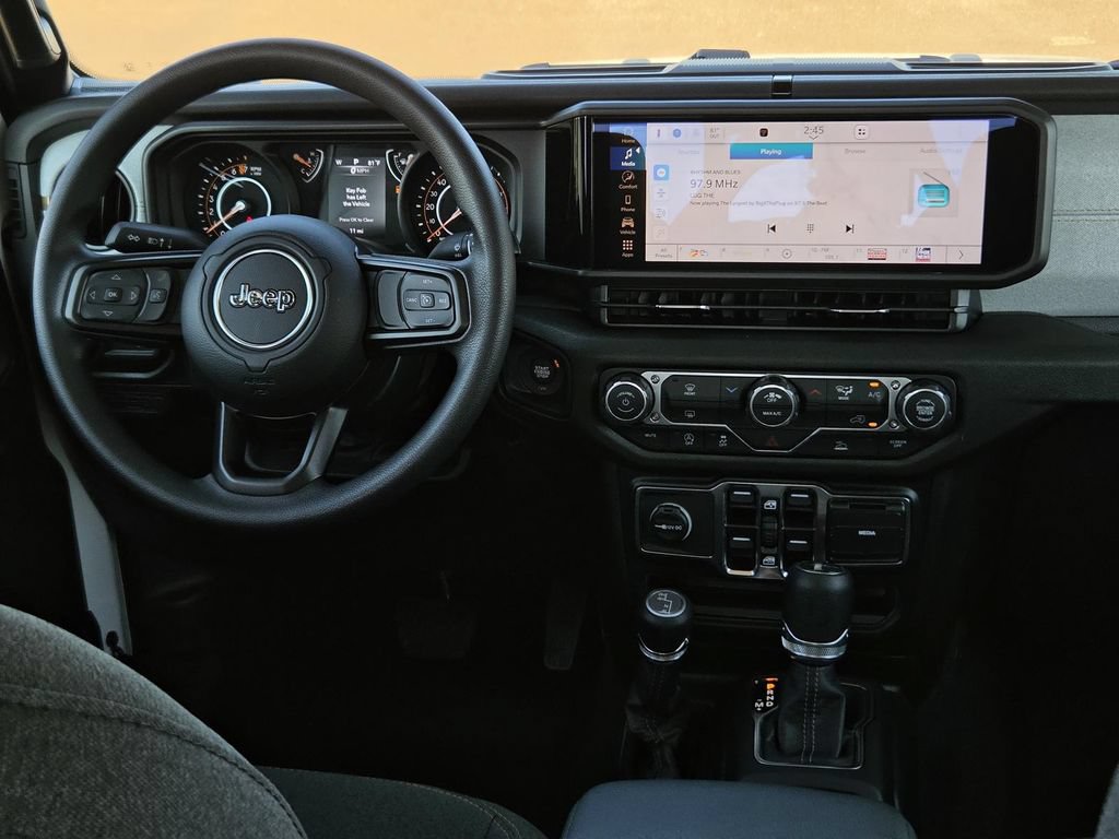 New 2026 Jeep Gladiator Sport AWD/4WD image 11