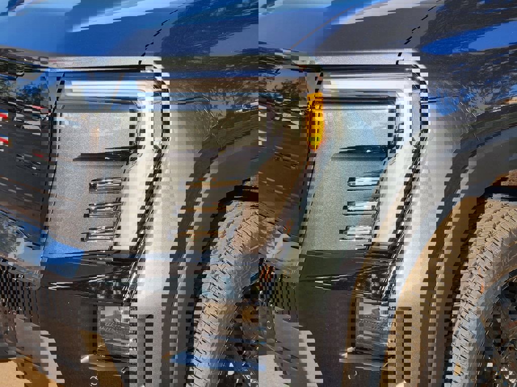 New 2026 GMC Sierra EV Elevation w/ Premium Package image 5