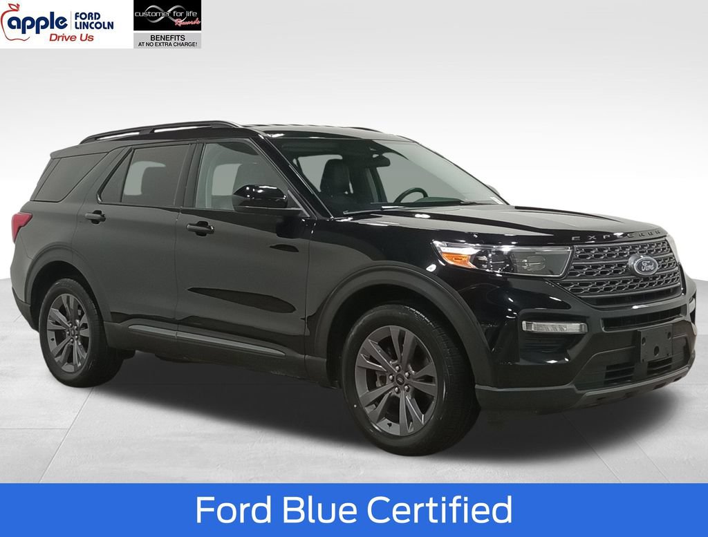 Certified 2023 Ford Explorer XLT w/ Equipment Group 202A AWD/4WD image 1