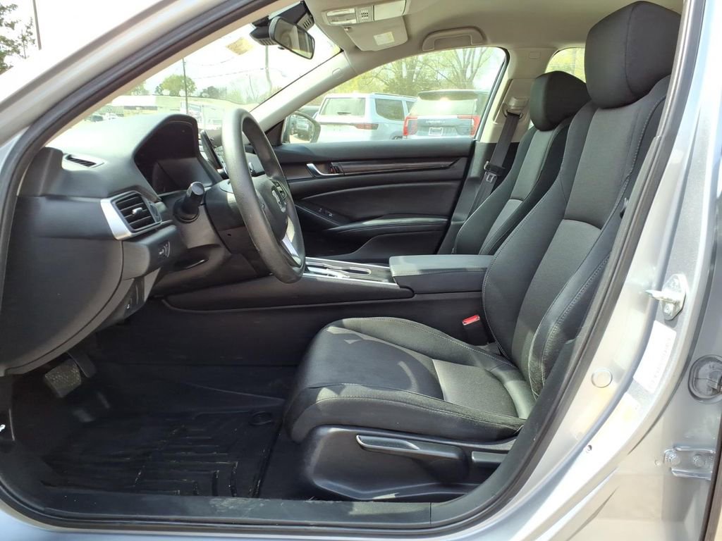 Used 2022 Honda Accord LX image 14