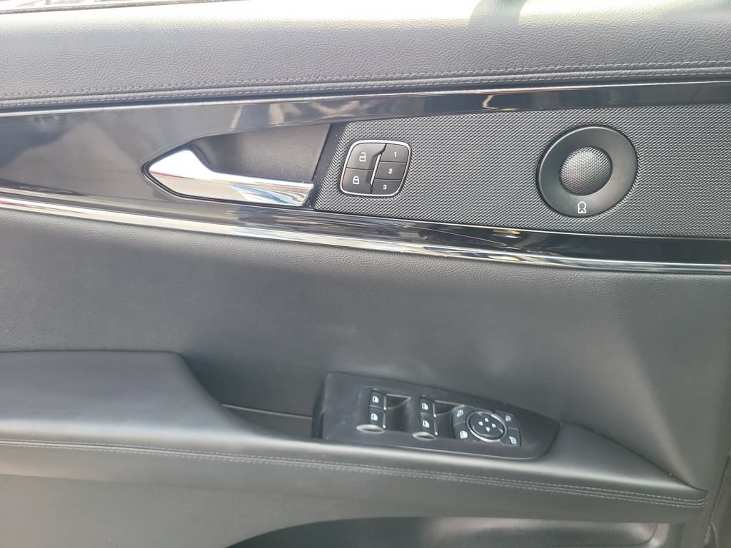 Certified 2023 Lincoln Nautilus Reserve AWD/4WD image 20
