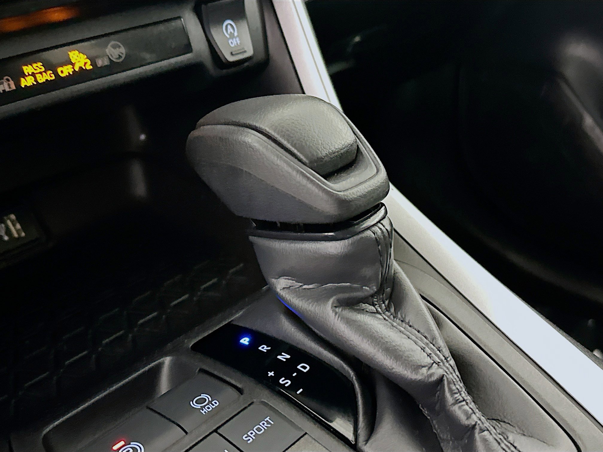 Used 2024 Toyota RAV4 XLE image 21