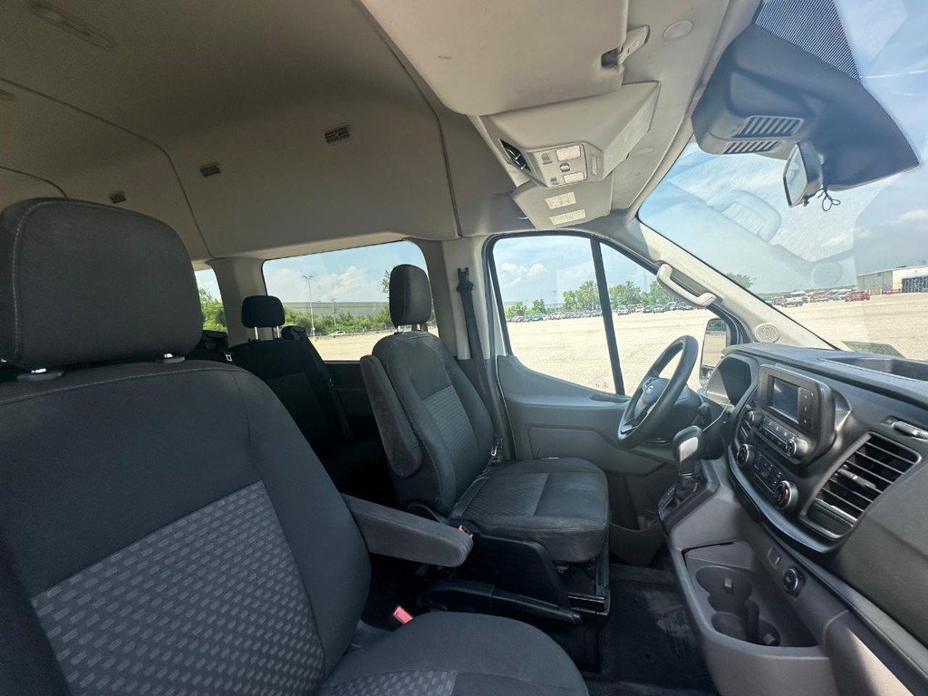 Used 2023 Ford Transit 350 XL AWD/4WD image 18
