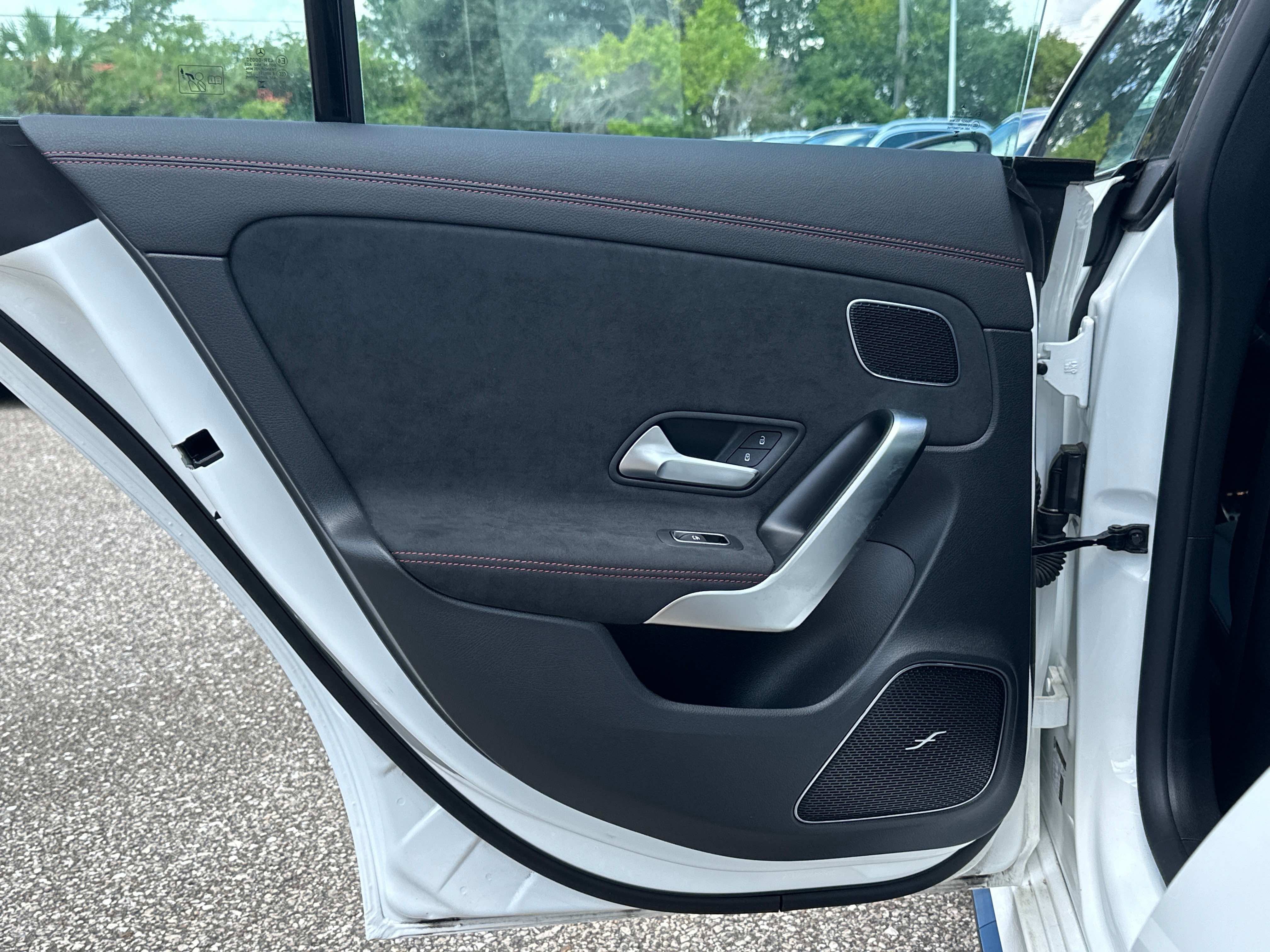 Used 2024 Mercedes-Benz CLA 35 AMG 4MATIC image 11