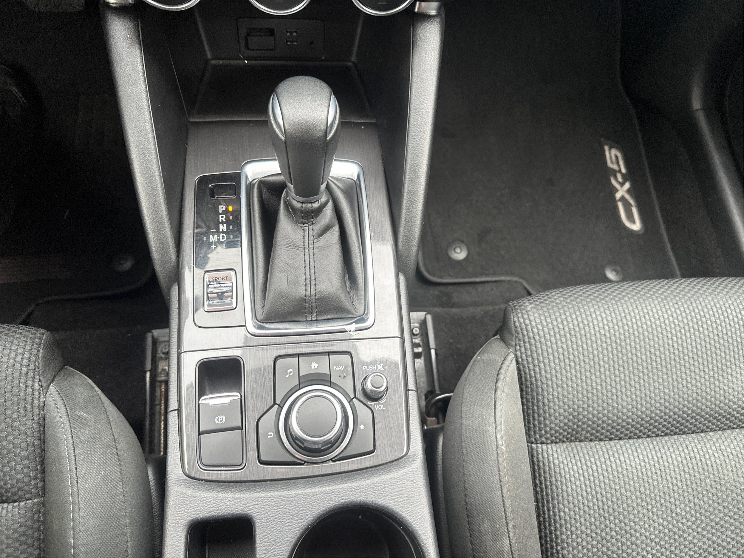 Used 2016 MAZDA CX-5 Touring image 15