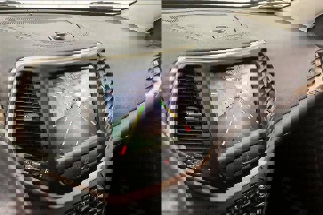 Used 2017 Jeep Cherokee Limited w/ Luxury Group image 28