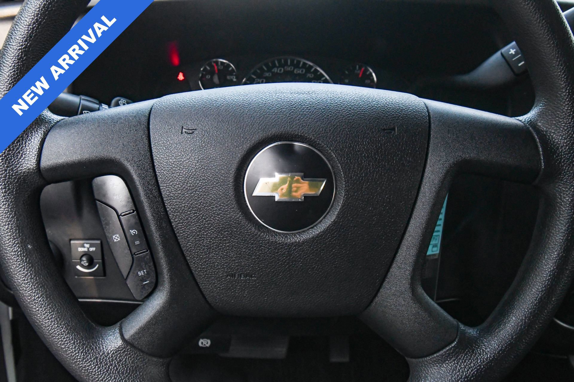 Used 2024 Chevrolet Express 2500 w/ Driver Convenience Package image 31