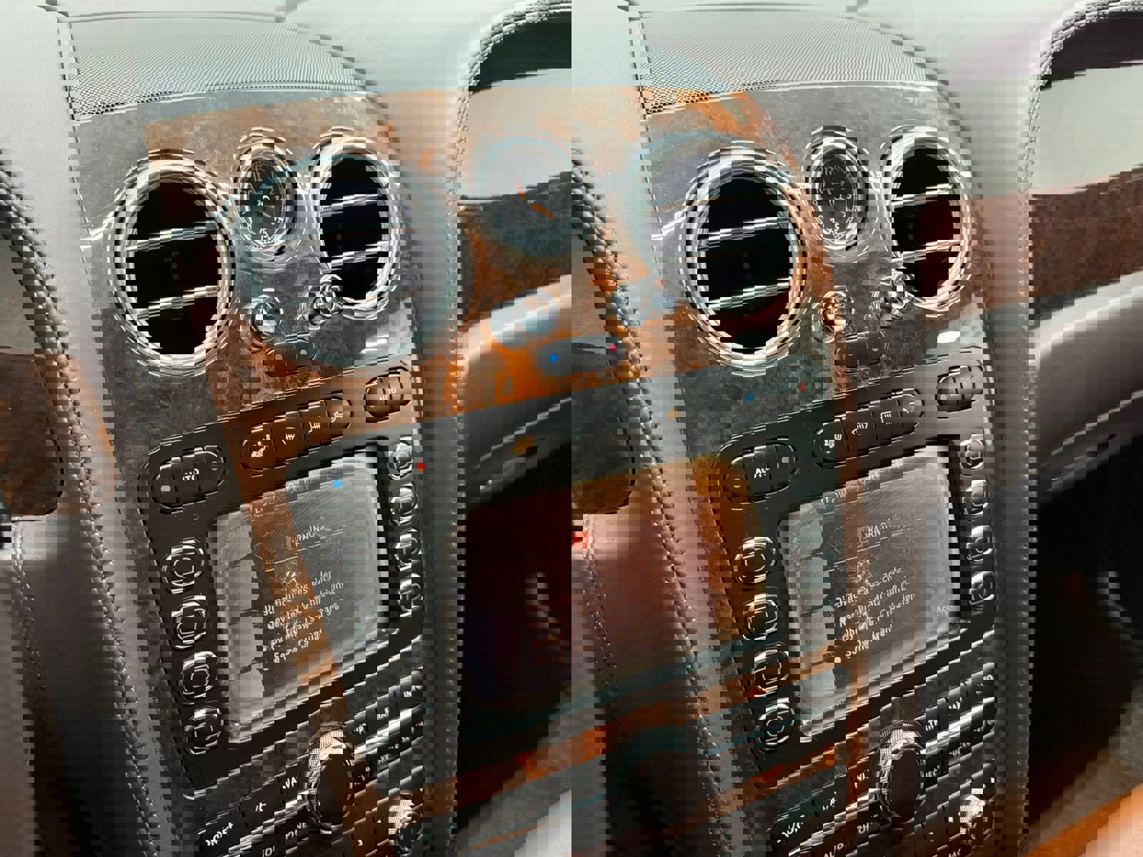 Used 2006 Bentley Flying Spur Flying Spur image 25