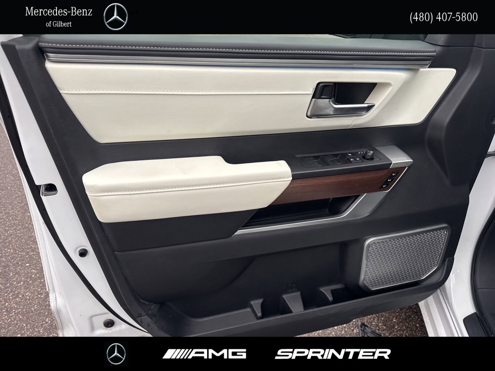 Used 2024 Toyota Sequoia Capstone image 10