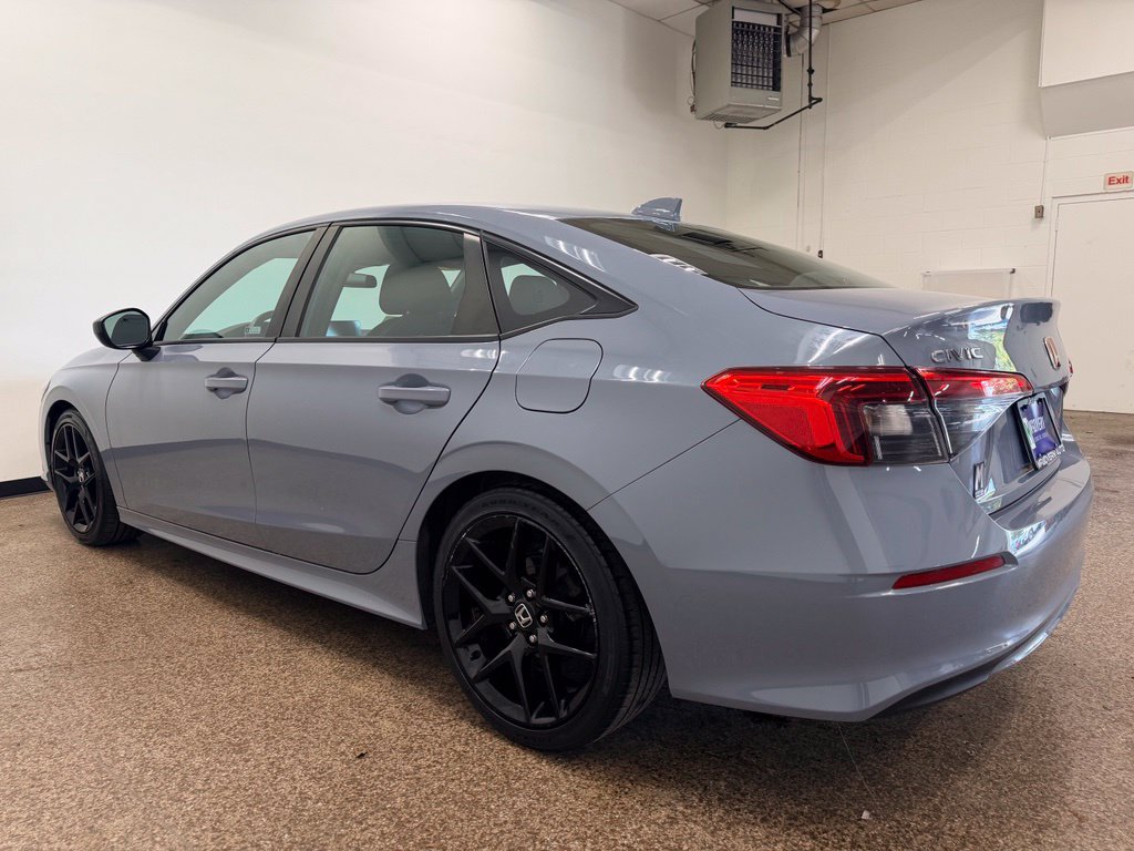 Used 2022 Honda Civic Sport image 3