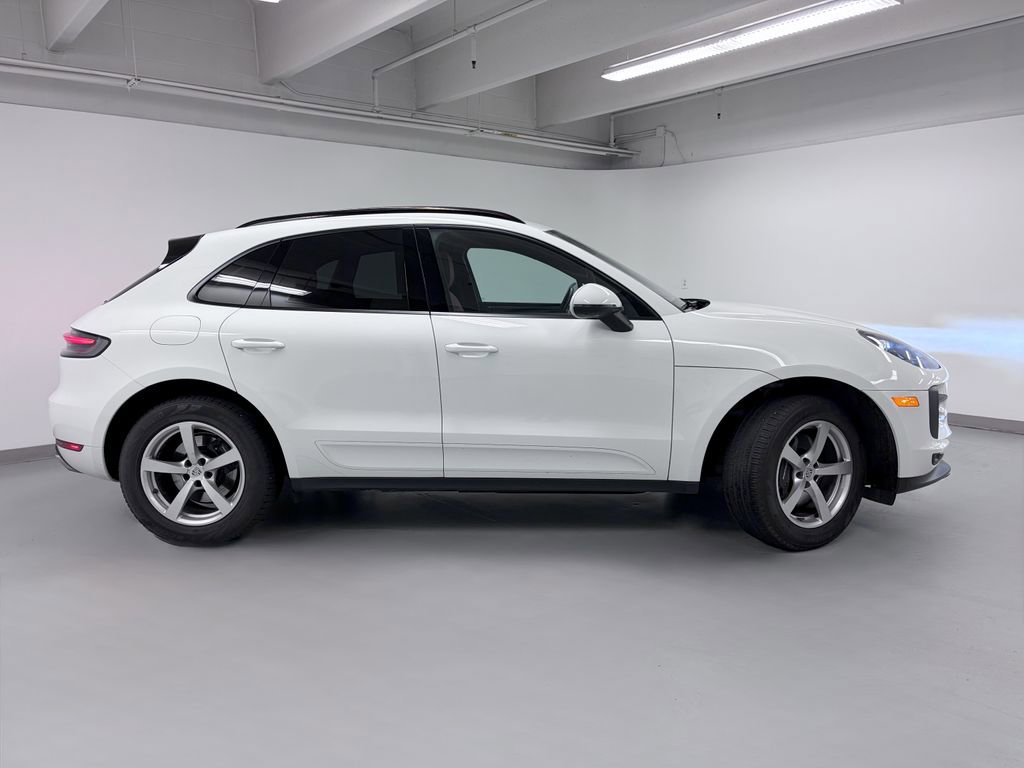 Used 2021 Porsche Macan AWD/4WD image 6