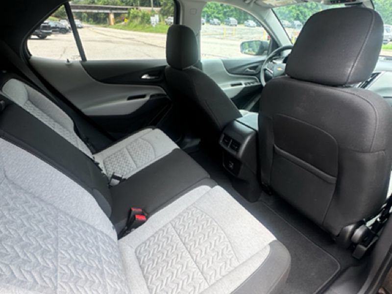 Used 2023 Chevrolet Equinox LS FWD image 19