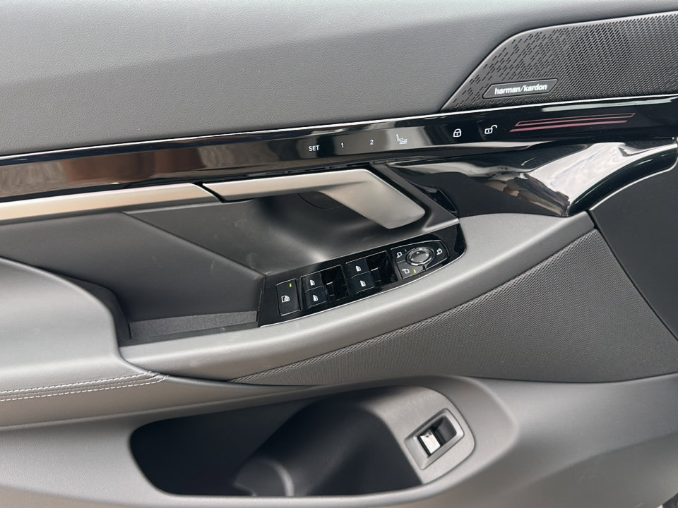 New 2026 BMW 530i w/ Premium Package RWD image 14