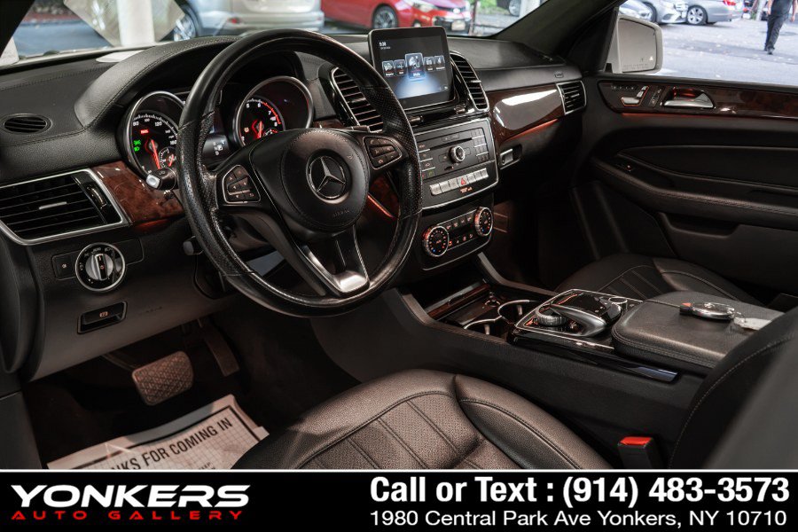 Used 2019 Mercedes-Benz GLS 450 4MATIC image 23