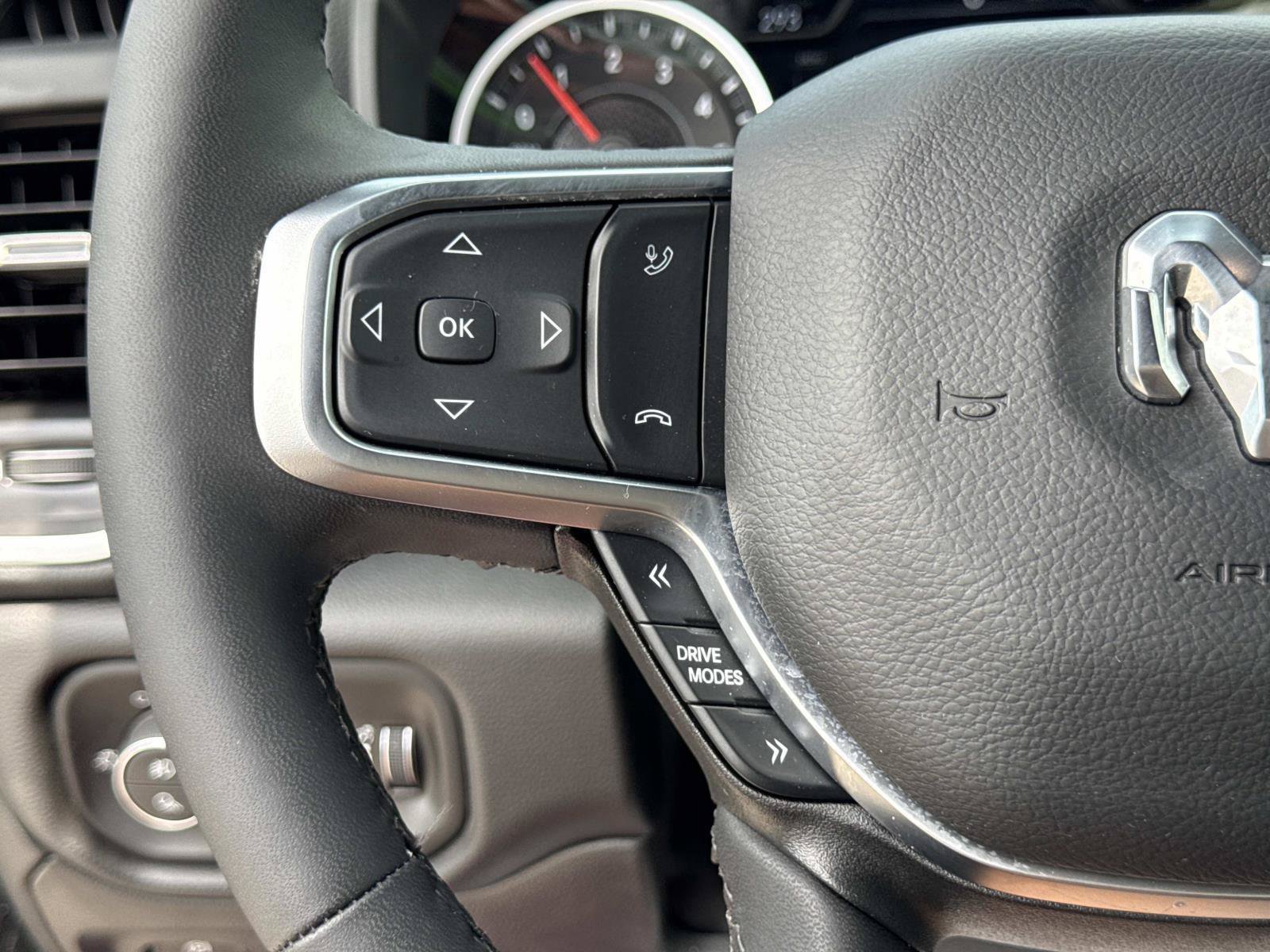 New 2026 RAM 1500 Big Horn AWD/4WD image 20