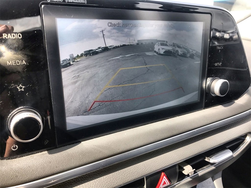 Used 2021 Hyundai Sonata SEL image 17