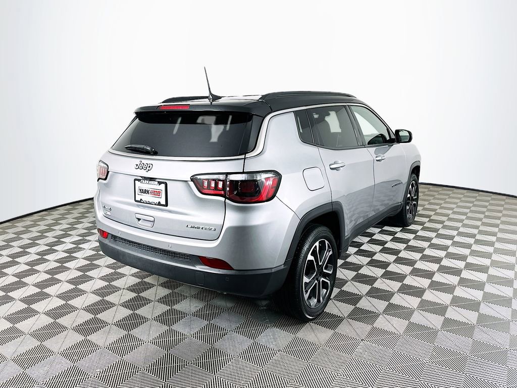 Certified 2024 Jeep Compass Limited image 11
