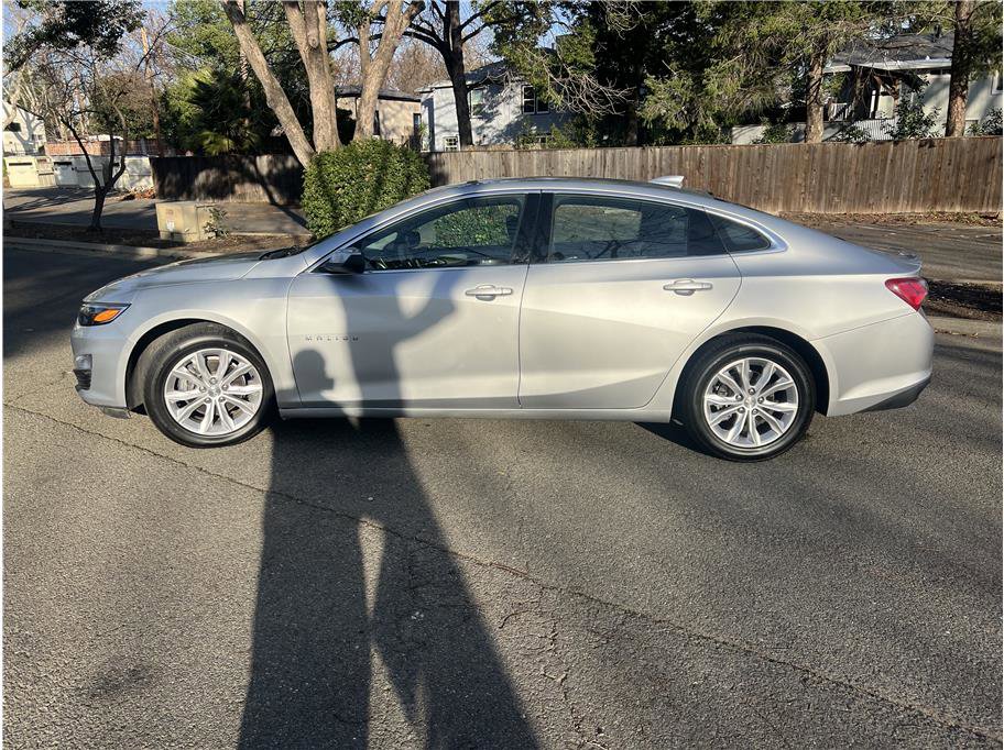 Used 2019 Chevrolet Malibu LT image 4