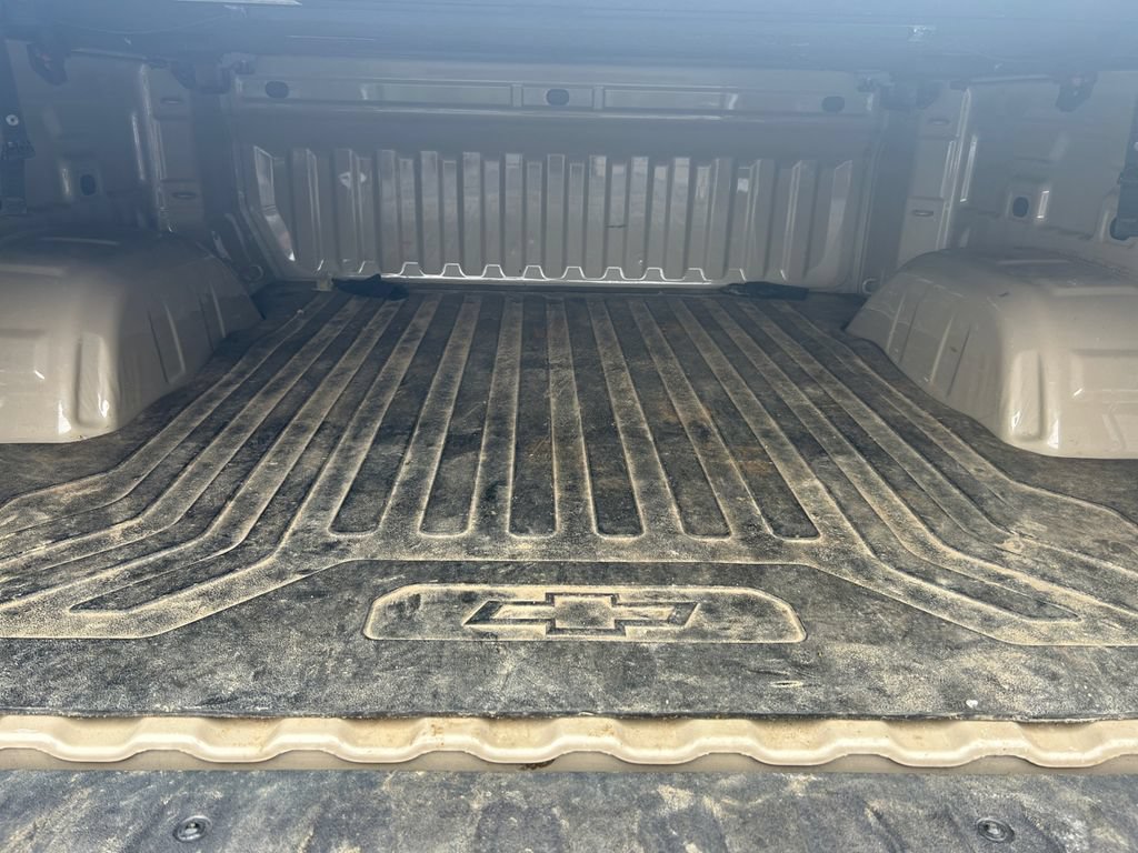 Used 2022 Chevrolet Silverado 1500 Custom Trail Boss w/ LPO, Dark Essentials Package AWD/4WD image 27