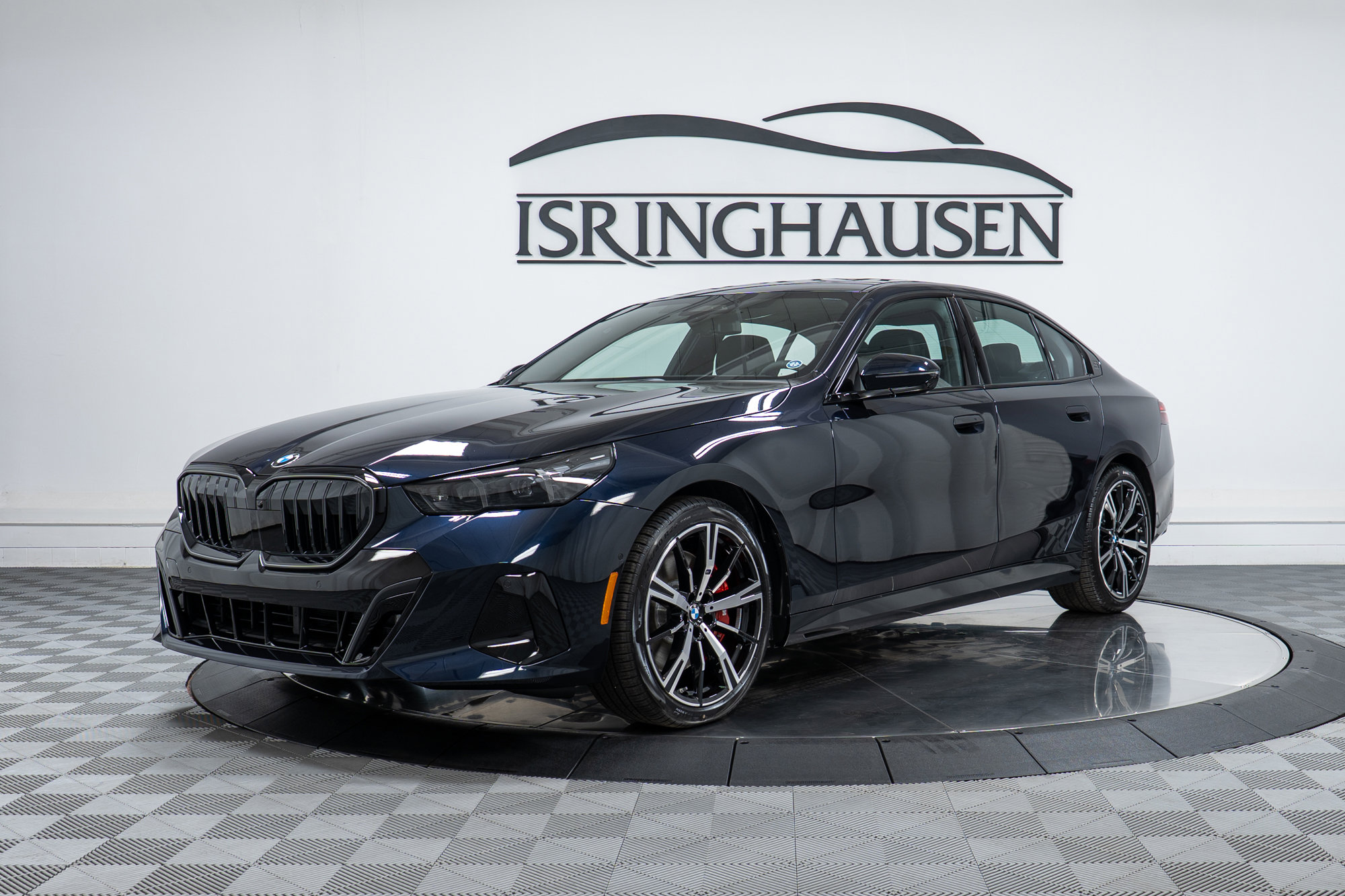 New 2026 BMW 540i xDrive w/ M Sport Package image 1