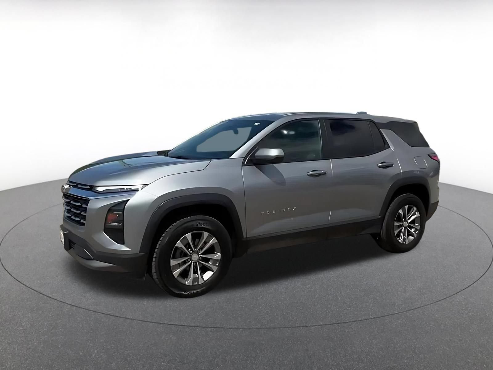 Used 2025 Chevrolet Equinox LT FWD image 8