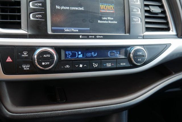 Used 2018 Toyota Highlander Plus image 20