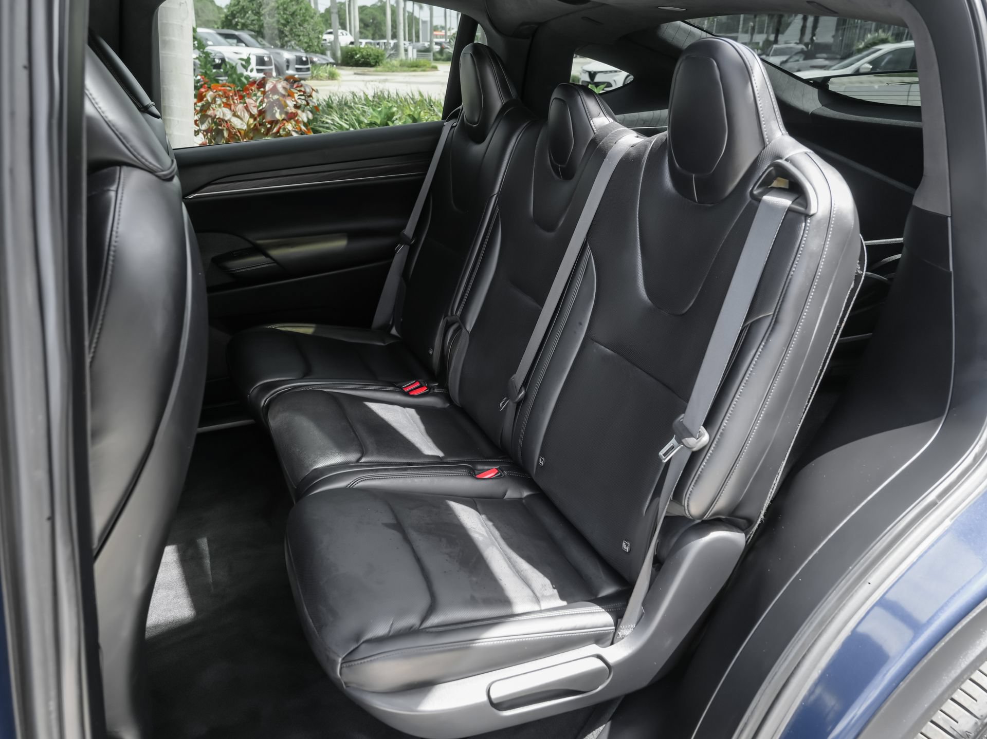 Used 2022 Tesla Model X AWD/4WD image 35