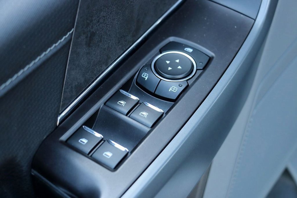 Used 2024 Ford F150 XLT w/ Mobile Office Package image 17