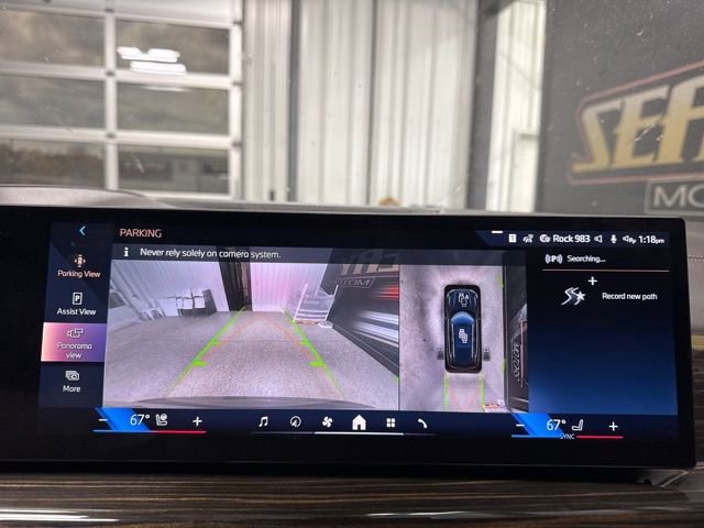 Used 2024 BMW X5 xDrive40i w/ Premium Package image 11