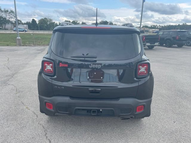 Used 2021 Jeep Renegade Latitude AWD/4WD image 9