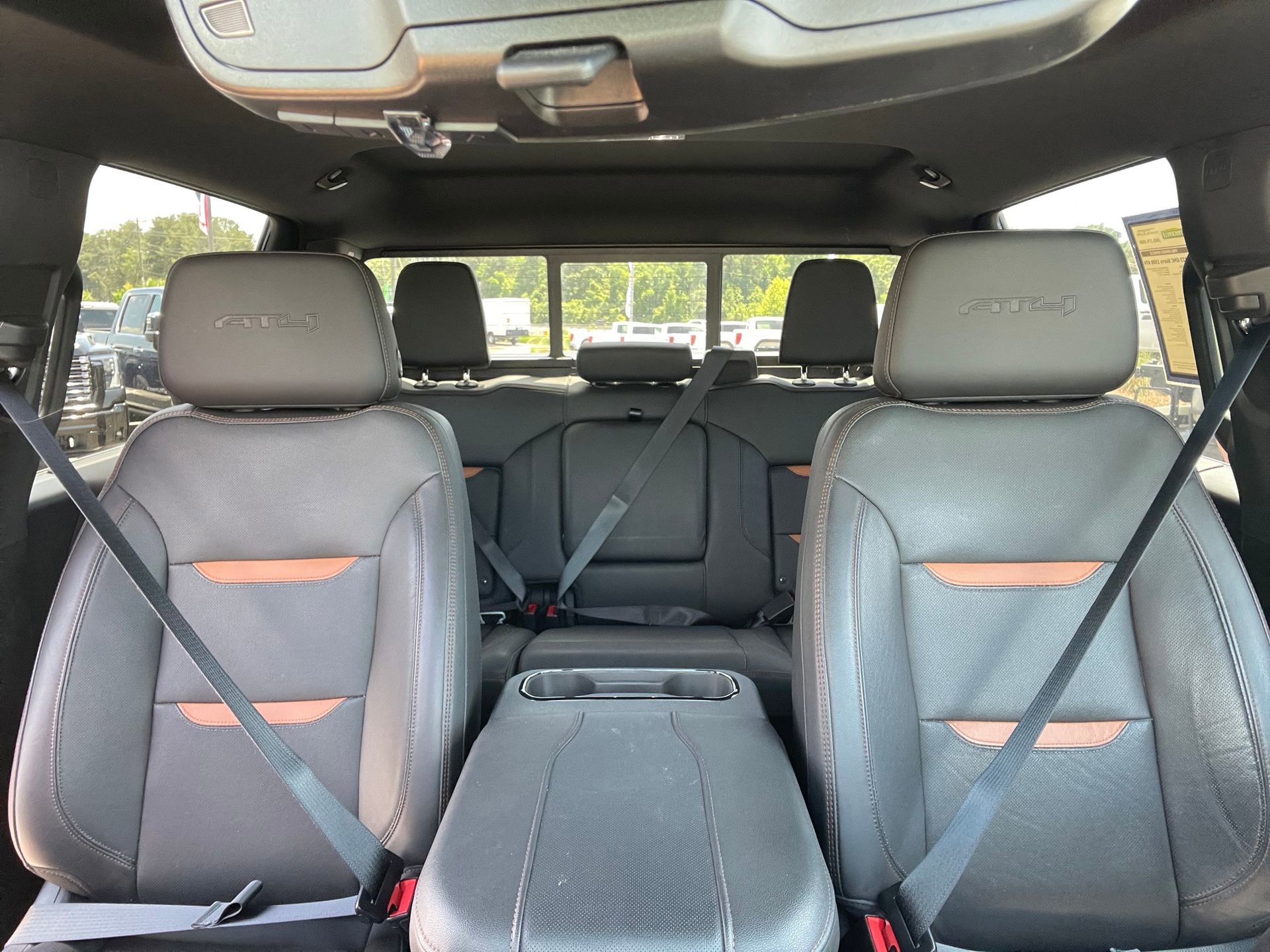 Used 2023 GMC Sierra 1500 AT4 w/ AT4 Premium Package AWD/4WD image 28